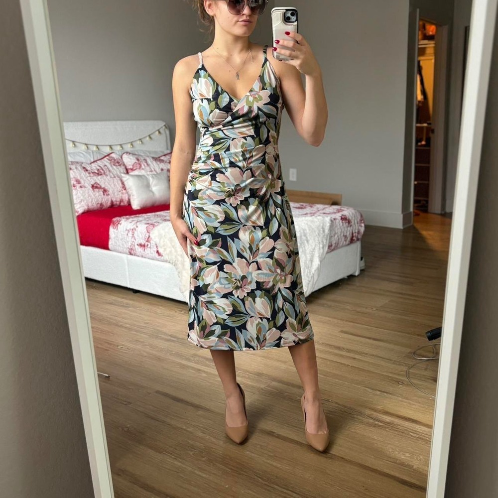 Joie Floral Print Midi Dress Faux Wrap Surplice V Neck Women S Navy Pink NEW - Picture 4 of 12